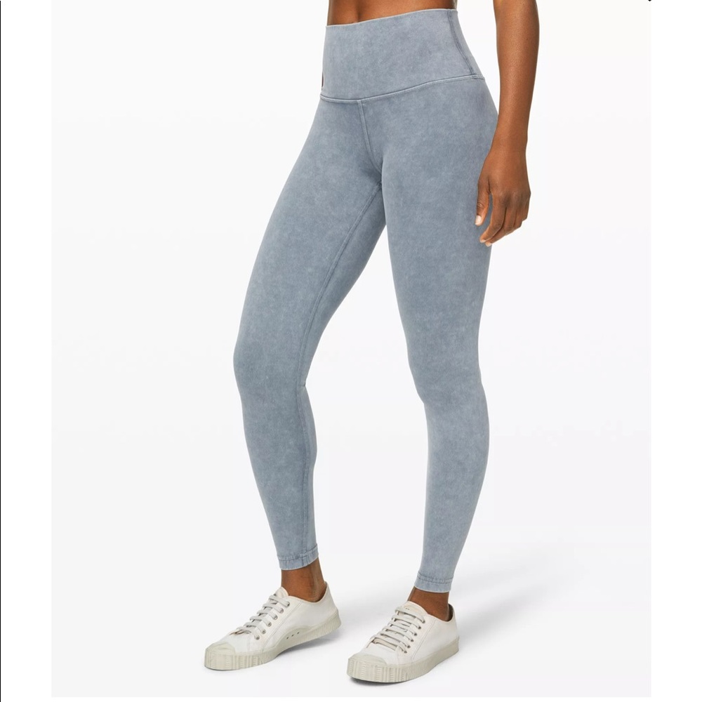 Lululemon wunder under